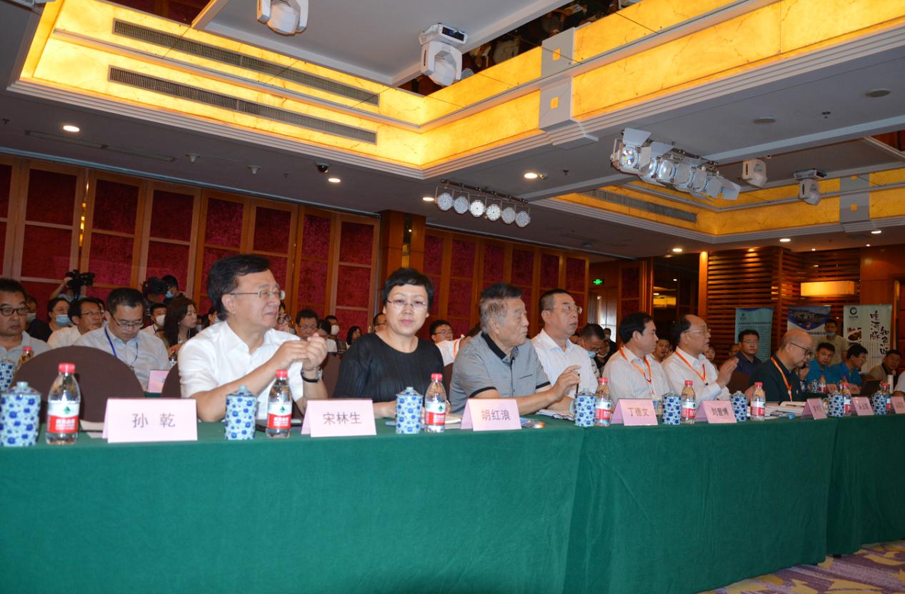 环渤海区域渔业生产科技服务团在大连召开高端研讨会-3.jpg